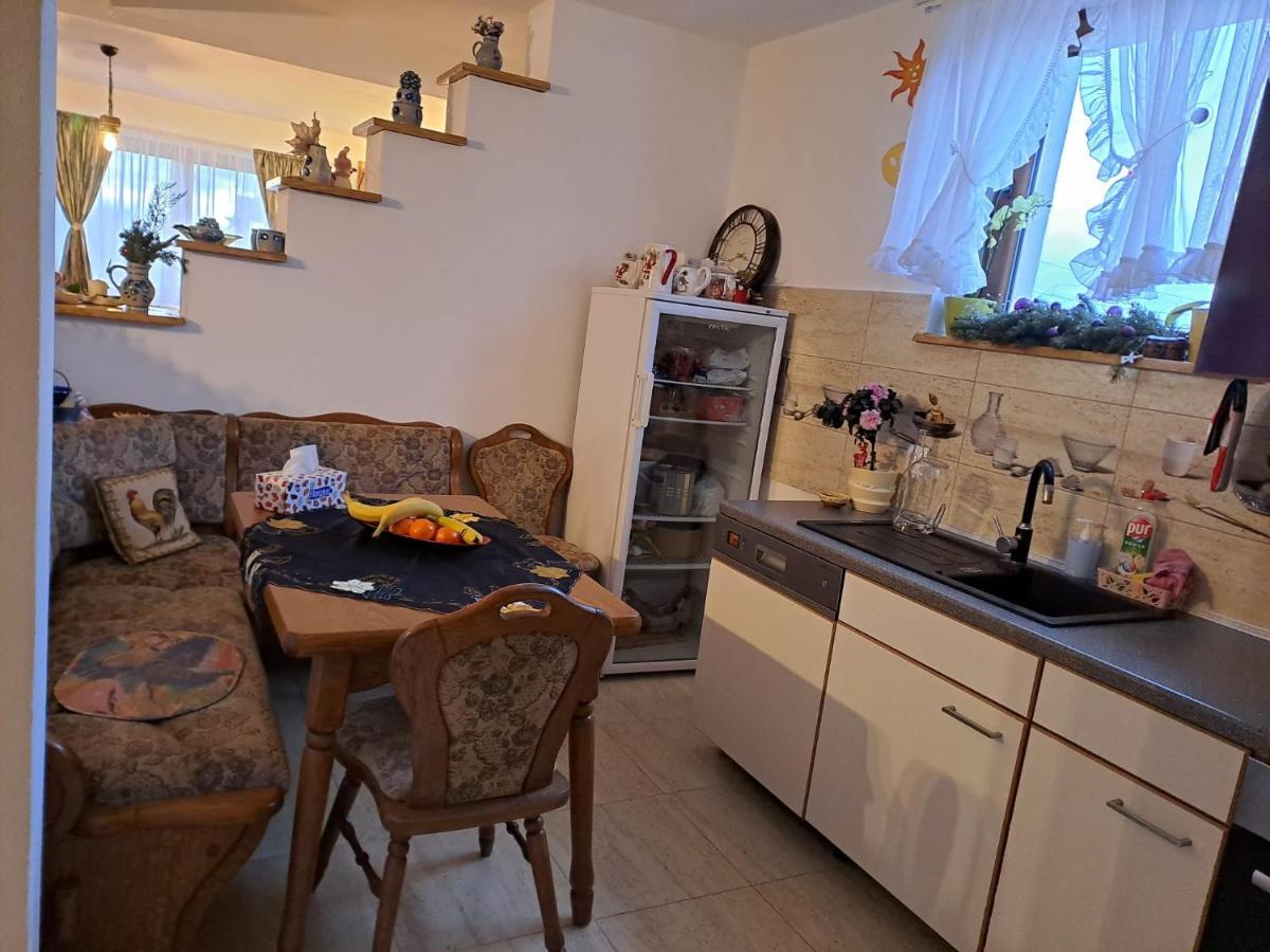 Vis Implinit Hotel Cîrţişoara Екстериор снимка